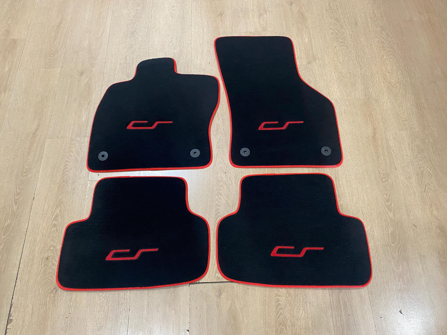 Luxury Floor Car Mats For Volkswagen Golf 8 GTI Clubsport 2021-2025 , Set of 4 , Made to Order