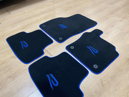 Luxury Floor Car Mats for Volkswagen Golf 8 R 2021 - 2025 RHD , Set of 4 , Made to Order