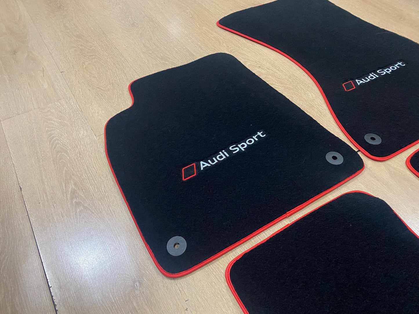 Floor Car Mats For Audi A7 2011-2018 C7 Audi Sport Logo , Custom Design , Custom Embroidery Logo , Custom Mat Pattern for Your Vehicle