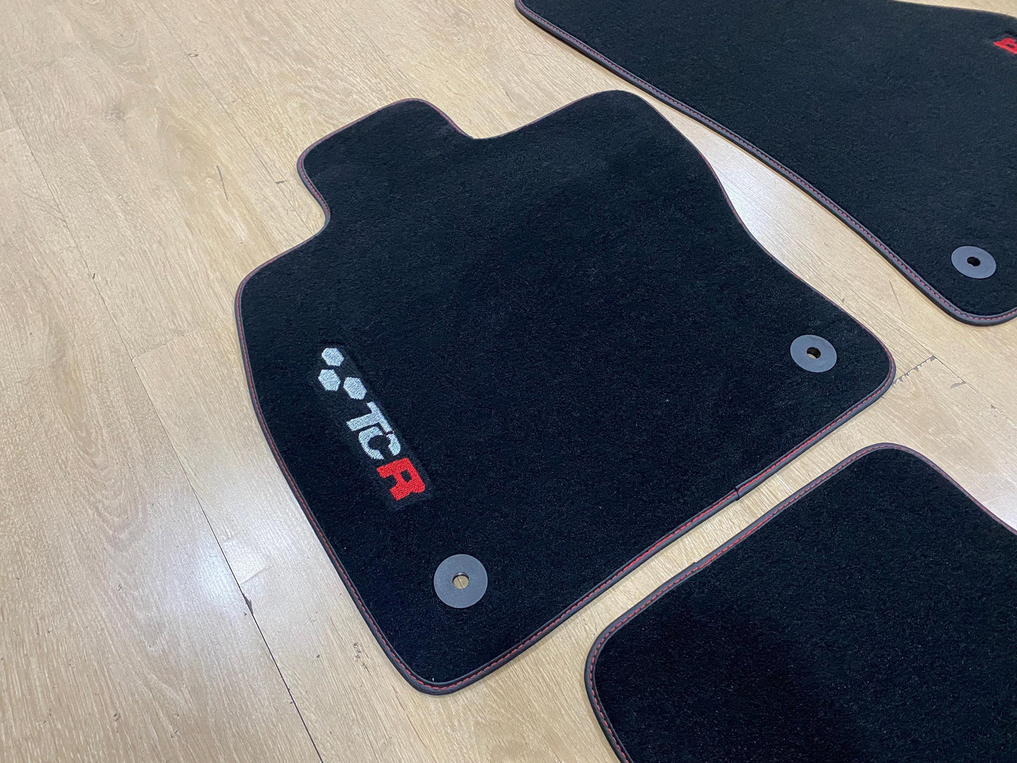Luxury Floor Car Mats For Volkswagen Golf 7 GTI TCR 2013-2020 , Set of 4 , Made to Order