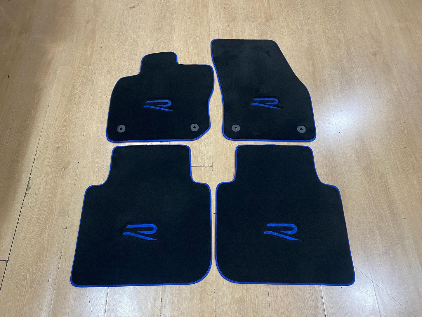 Luxury Floor Car Mats for Volkswagen Tayron 2025 - 2026 , Set of 4 , Made to Order