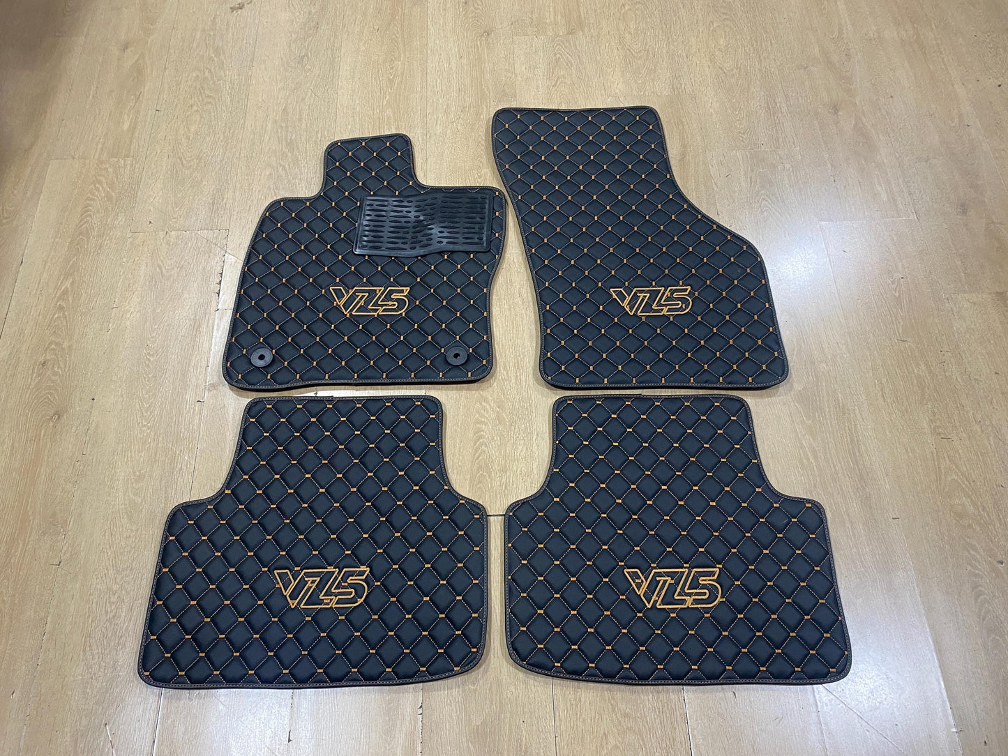 Leather Car Mats For Cupra Formentor TSI 2020-2025 VZ5 , Custom Design , Custom Embroidery Logo , Custom Mat Pattern for Your Vehicle