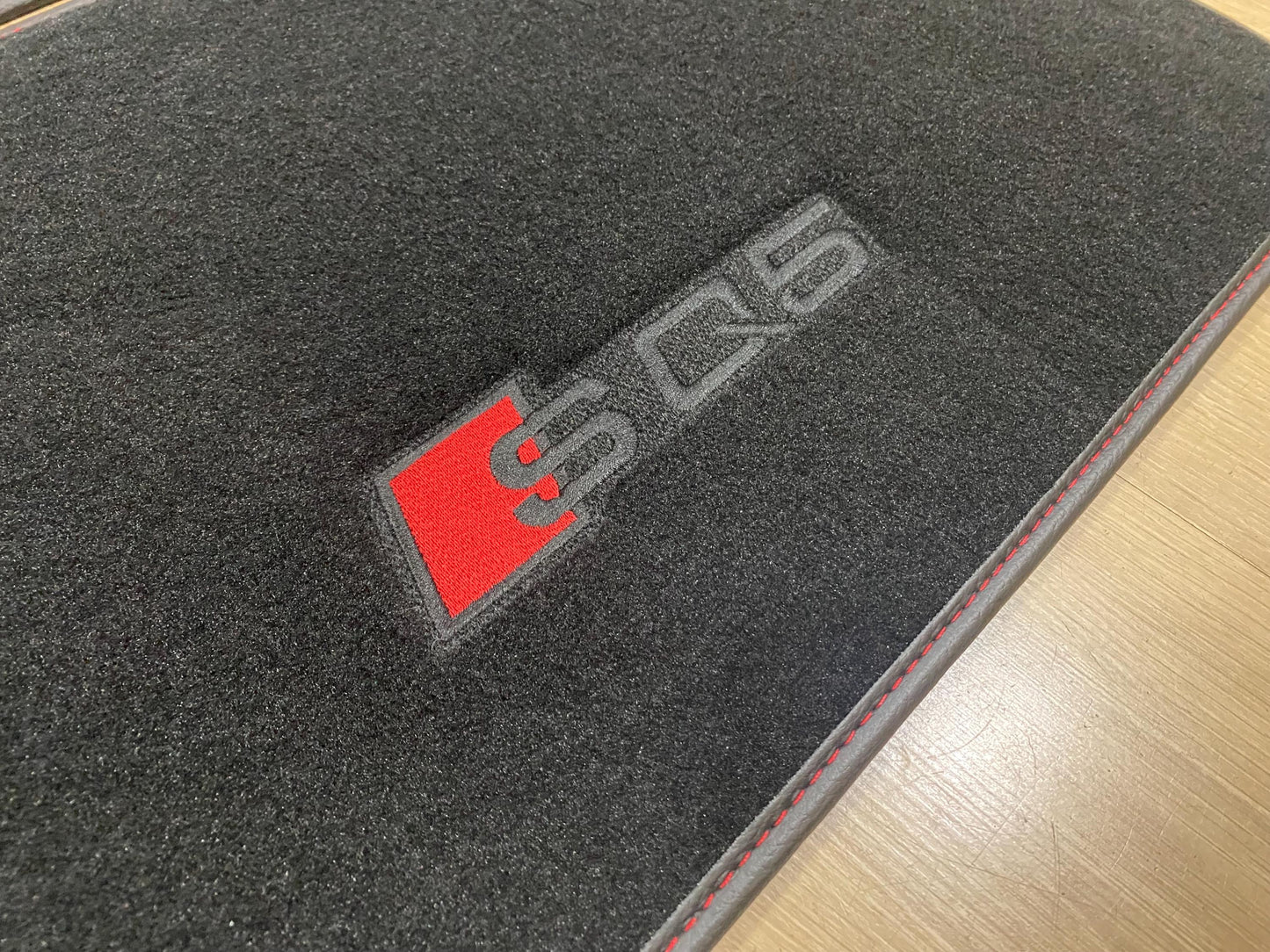 Luxury Floor Car Mats for SQ5 Sportback GU 2025 - 2026 , Set of 4 , Made to Order